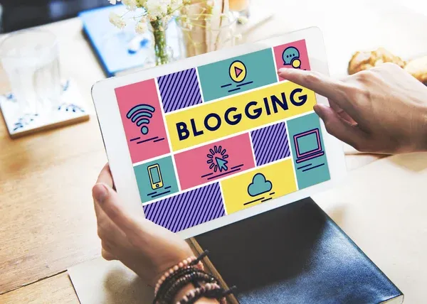 10 Kebaikan Blogging untuk Bisnes dan Branding Peribadi