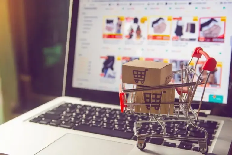 Pengenalan kepada E-Commerce: Kelebihan dan Manfaat untuk Perniagaan Anda